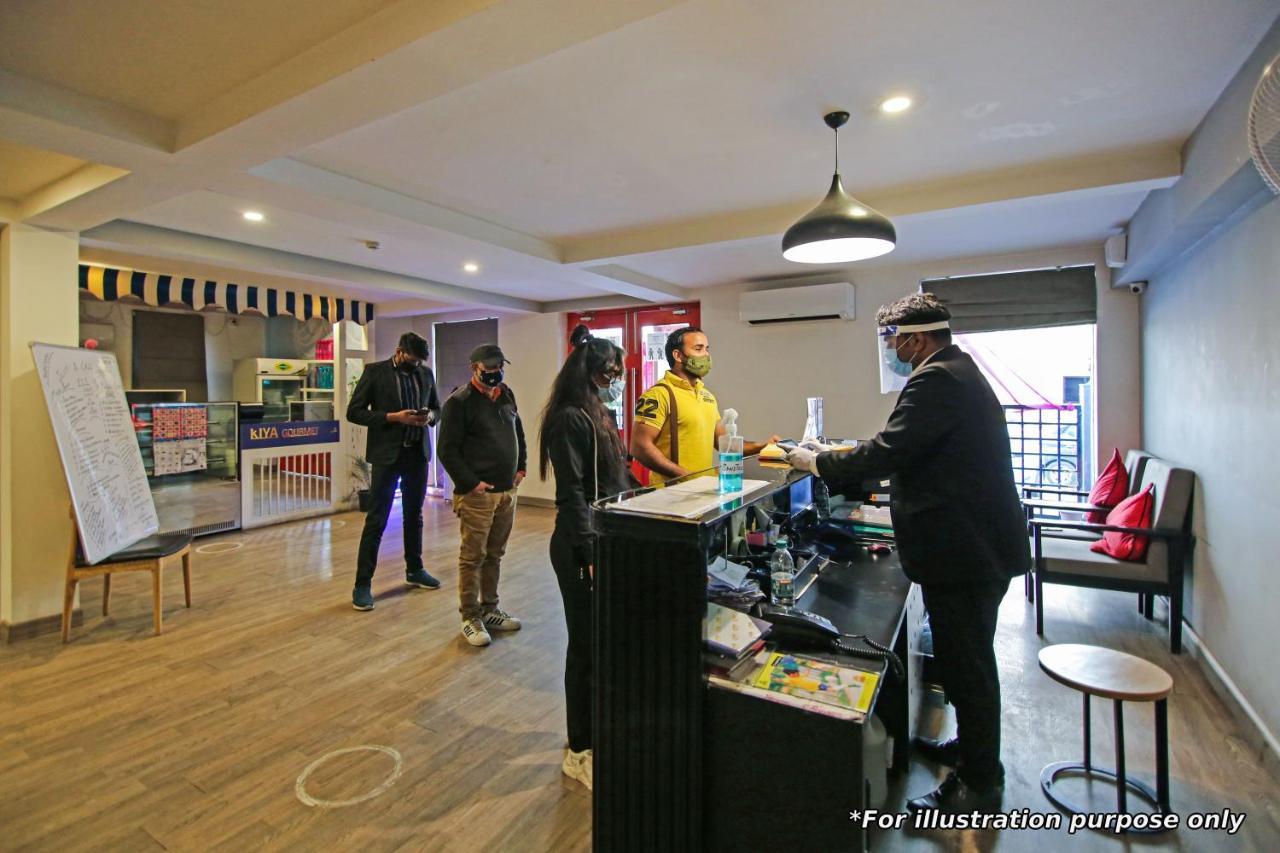 Oyo Townhouse 934 L'Elegant Hotel & Banquetby Ace Manor Ghaziabad Ngoại thất bức ảnh