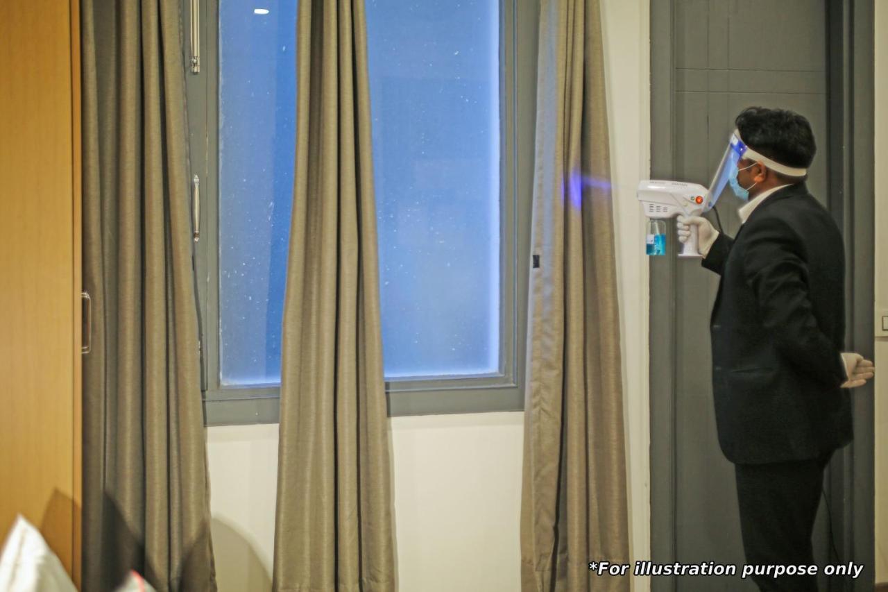 Oyo Townhouse 934 L'Elegant Hotel & Banquetby Ace Manor Ghaziabad Ngoại thất bức ảnh